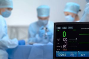 Death of patient during surgery, no heart rate on ecg monitor, negligence